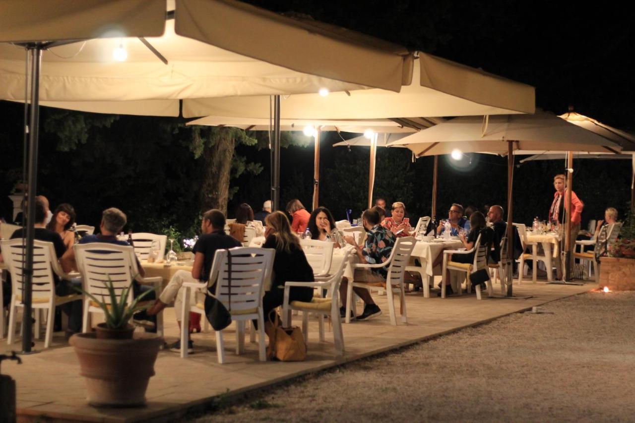 Agriturismo Camiano Piccolo モンテファルコ エクステリア 写真