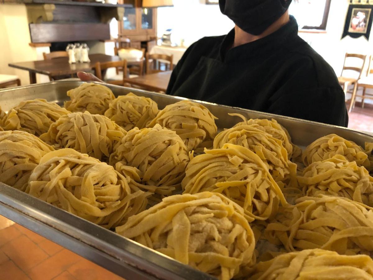 Agriturismo Camiano Piccolo モンテファルコ エクステリア 写真