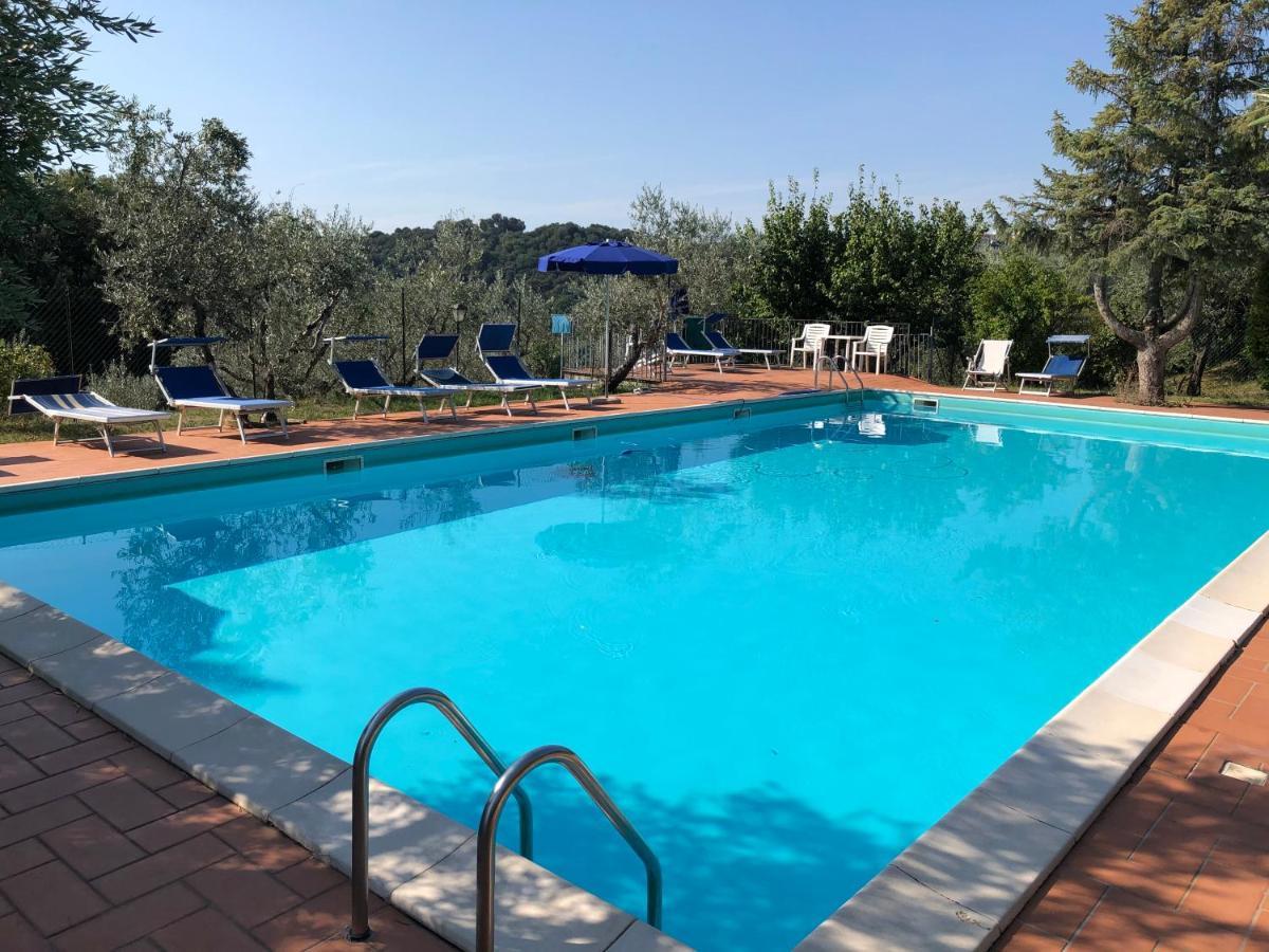 Agriturismo Camiano Piccolo モンテファルコ エクステリア 写真